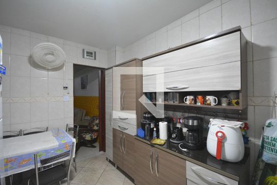 Cozinha de apartamento à venda com 2 quartos, 94m² em Parada de Lucas, Rio de Janeiro