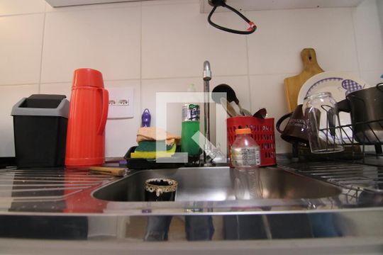 Cozinha de apartamento à venda com 1 quarto, 29m² em Vila Penteado, São Paulo