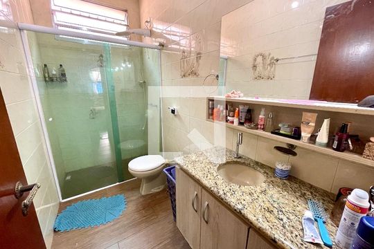 Banheiro da Suíte de casa à venda com 4 quartos, 170m² em Vila Joana, Jundiaí