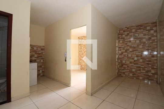 Kitnet/Studio à venda com 1 quarto, 54m² em Setor Habitacional Samambaia (taguatinga), Brasília