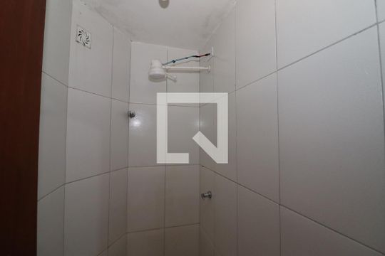 Banheiro Social de kitnet/studio à venda com 1 quarto, 54m² em Setor Habitacional Samambaia (taguatinga), Brasília
