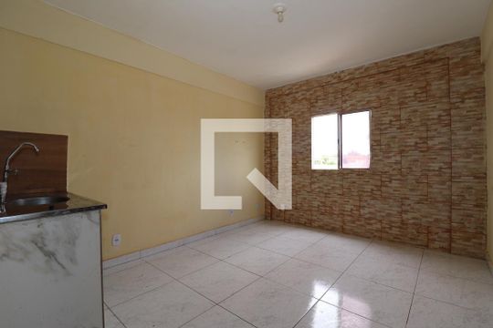 Kitnet/Studio à venda com 2 quartos, 54m² em Setor Habitacional Samambaia (taguatinga), Brasília