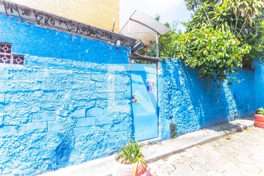 Fachada de casa à venda com 2 quartos, 125m² em Vila Nova Santa Luzia, São Bernardo do Campo