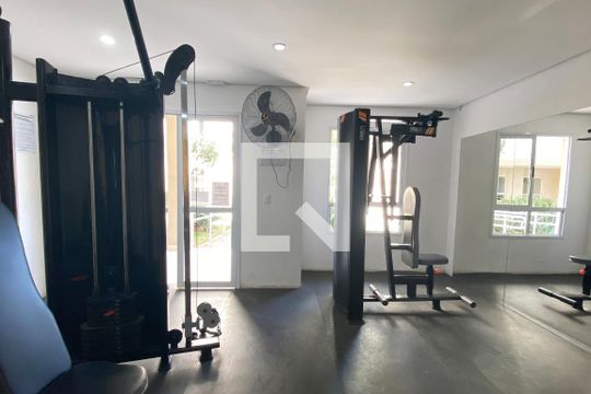 Academia de apartamento à venda com 3 quartos, 80m² em Jardim Tupanci, Barueri