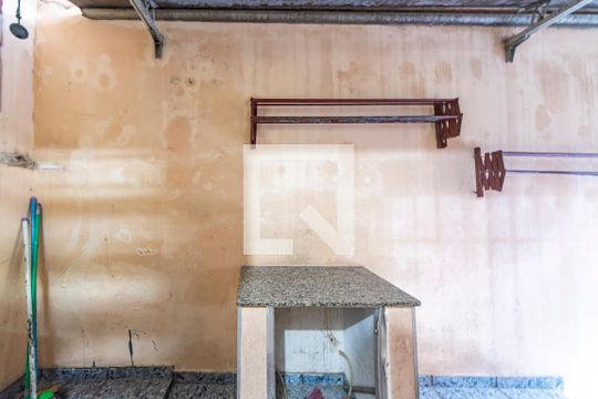 Área de Serviço de casa para alugar com 3 quartos, 220m² em Vila Guarani, Santo André