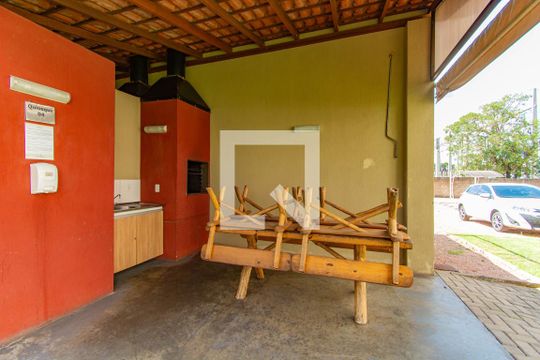 Área comum - Churrasqueira de apartamento à venda com 2 quartos, 52m² em Bairro Fátima, Canoas