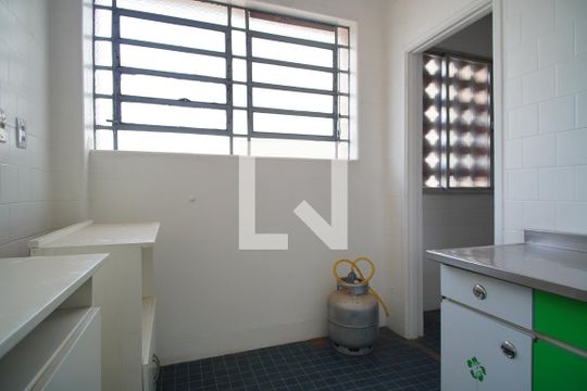 Cozinha de apartamento à venda com 2 quartos, 80m² em Rio Branco, Porto Alegre