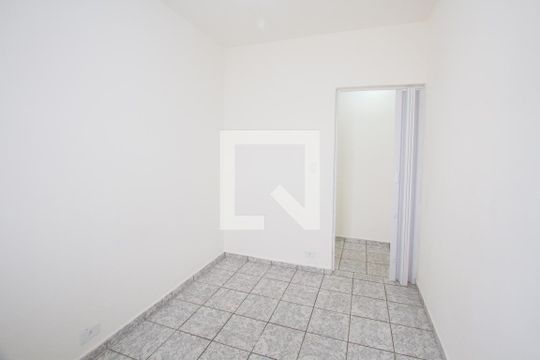 Quarto 2 de apartamento para alugar com 2 quartos, 65m² em Parque Maria Helena, São Paulo