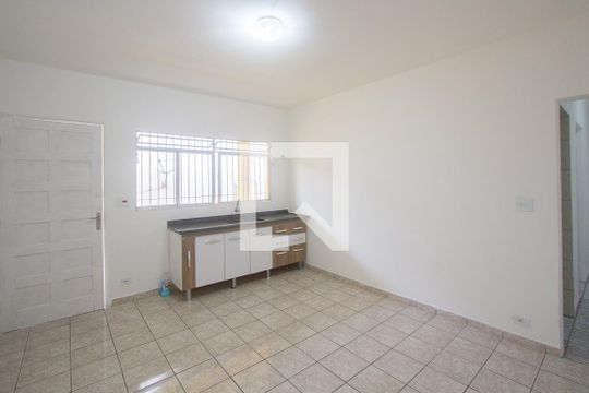 Cozinha/Sala de apartamento para alugar com 2 quartos, 65m² em Parque Maria Helena, São Paulo