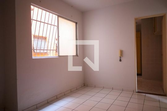 Apartamento para alugar com 2 quartos, 57m² em Estoril, Belo Horizonte