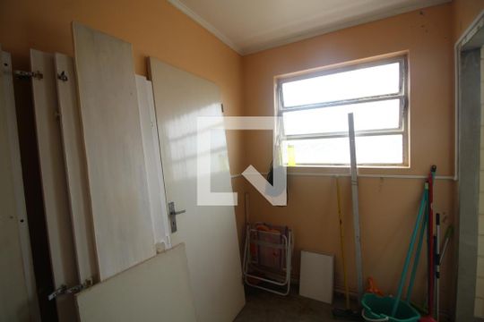 Quarto de Serviço de apartamento à venda com 3 quartos, 129m² em Nossa Senhora das Graças, Canoas
