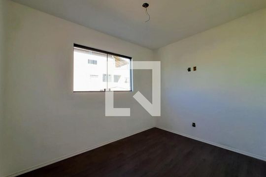 Apartamento à venda com 3 quartos, 130m² em Europa, Contagem