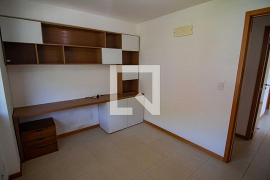Quarto 1 de apartamento para alugar com 3 quartos, 100m² em Vital Brasil, Niterói