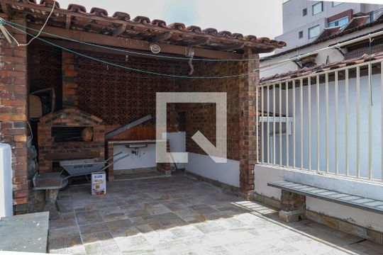 Terraço de casa para alugar com 4 quartos, 200m² em Nova Suíça, Belo Horizonte