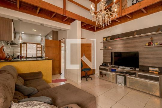 Casa à venda com 3 quartos, 197m² em Malota, Jundiaí