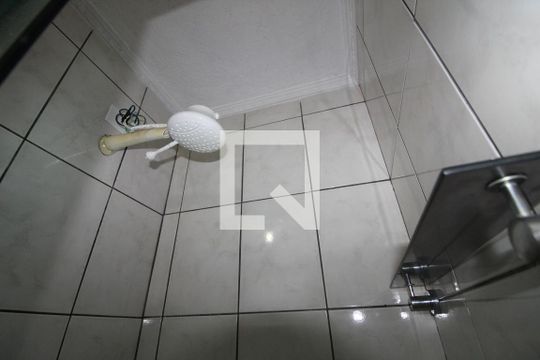 Banheiro Suite de casa para alugar com 1 quarto, 60m² em Vila Alpina, São Paulo