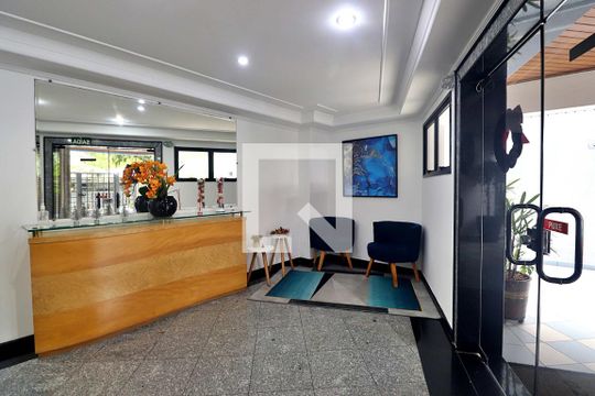 Hall social de apartamento à venda com 3 quartos, 90m² em Jardim, Santo André