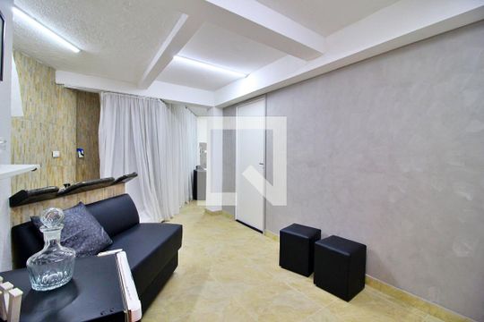 Garagem de casa à venda com 3 quartos, 168m² em Jardim das Maravilhas, Santo André