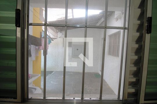 Vista do Quarto de casa para alugar com 1 quarto, 45m² em Jardim Ana Maria, São Paulo