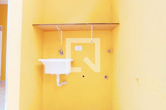 Área de Serviço de casa para alugar com 1 quarto, 45m² em Jardim Ana Maria, São Paulo