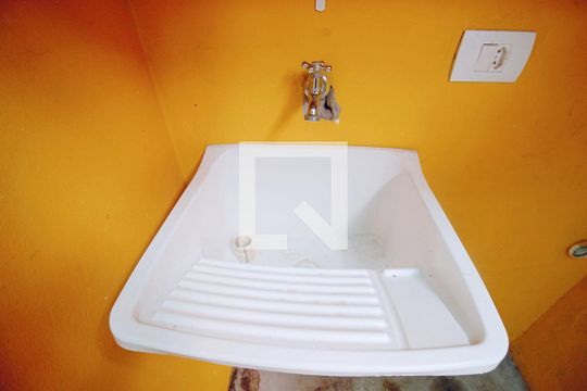 Área de Serviço de casa para alugar com 1 quarto, 45m² em Jardim Ana Maria, São Paulo