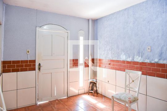 Sala 2 de casa para alugar com 3 quartos, 206m² em Sarandi, Porto Alegre