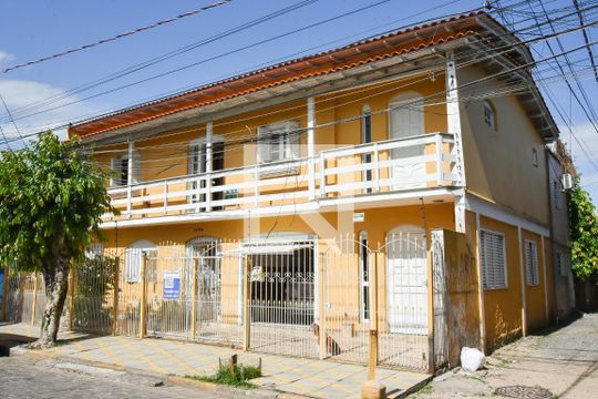 Fachada da Casa de casa para alugar com 3 quartos, 206m² em Sarandi, Porto Alegre