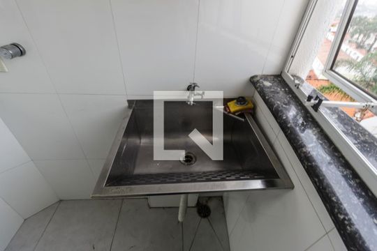Detalhe da area de serviço de apartamento para alugar com 3 quartos, 144m² em Jardim Regina Alice, Barueri
