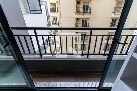 Sacada da Sala de kitnet/studio à venda com 1 quarto, 26m² em Santana, São Paulo