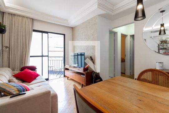 Apartamento à venda com 2 quartos, 58m² em Vila Olímpia, São Paulo