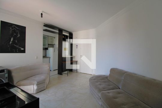 Sala de apartamento à venda com 2 quartos, 70m² em Jardim Marajoara, São Paulo
