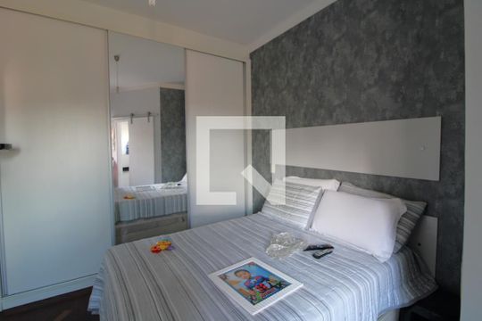 Suíte de casa à venda com 3 quartos, 110m² em Vila São Pedro, São Paulo