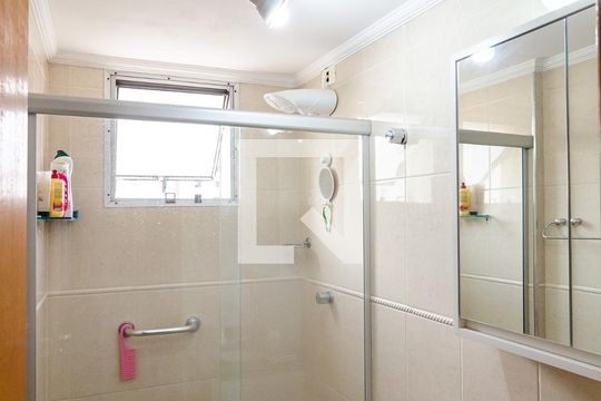 Banheiro Social de apartamento à venda com 2 quartos, 51m² em Vila Parque Jabaquara, São Paulo