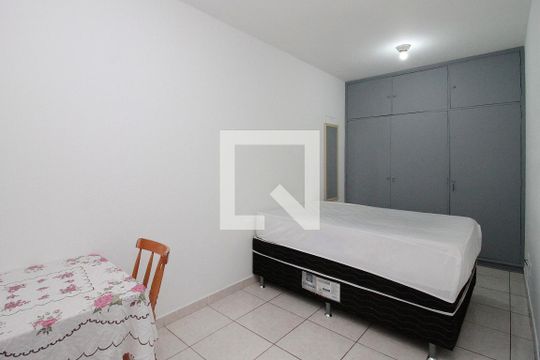 Studio de casa para alugar com 0 quarto, 30m² em República, São Paulo