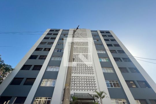 Fachada de apartamento à venda com 2 quartos, 73m² em Moema, São Paulo