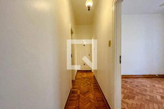 Corredor de apartamento para alugar com 3 quartos, 91m² em Flamengo, Rio de Janeiro
