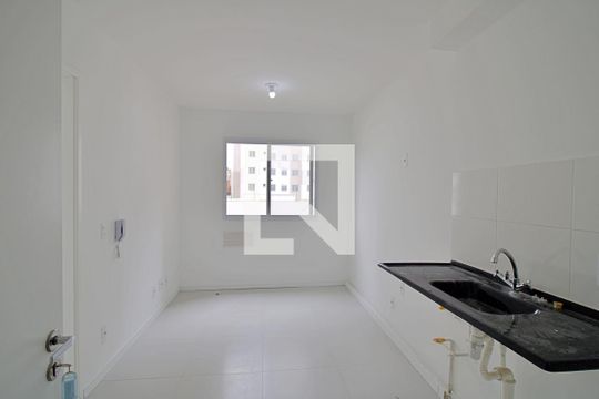 Apartamento para alugar com 1 quarto, 24m² em Vila Nova das Belezas, São Paulo