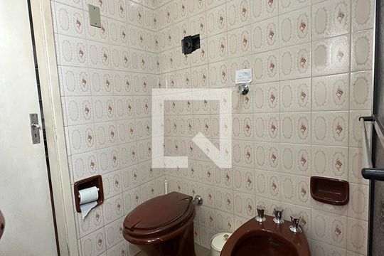 Banheiro de casa à venda com 3 quartos, 140m² em Jardim America, São Leopoldo