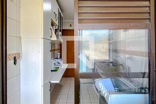 Área de Serviço de apartamento à venda com 3 quartos, 74m² em Vila Bertioga, São Paulo