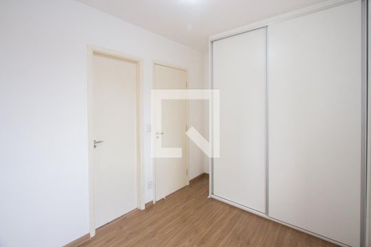 Suíte de apartamento para alugar com 3 quartos, 65m² em Vila das Belezas, São Paulo