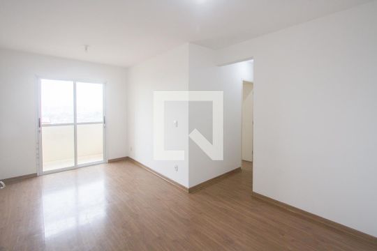 Apartamento para alugar com 3 quartos, 65m² em Vila das Belezas, São Paulo