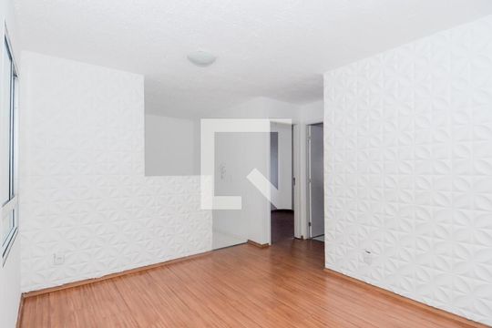 Sala de apartamento para alugar com 2 quartos, 43m² em Jardim Ansalca, Guarulhos