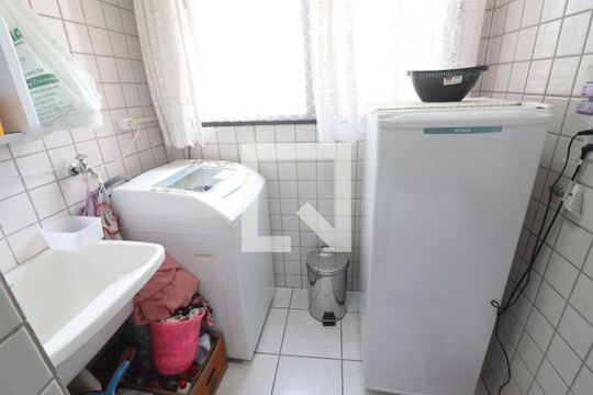 Área de Serviço de apartamento à venda com 2 quartos, 57m² em Santa Teresinha, São Paulo
