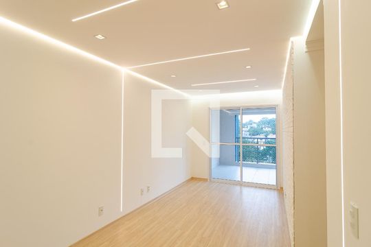 Apartamento à venda com 2 quartos, 67m² em Vila Santa Catarina, São Paulo