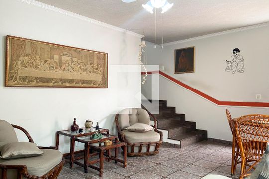 Sala de casa à venda com 2 quartos, 184m² em Bussocaba, Osasco