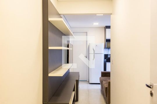 Sala de apartamento para alugar com 1 quarto, 30m² em Vila Granada, São Paulo