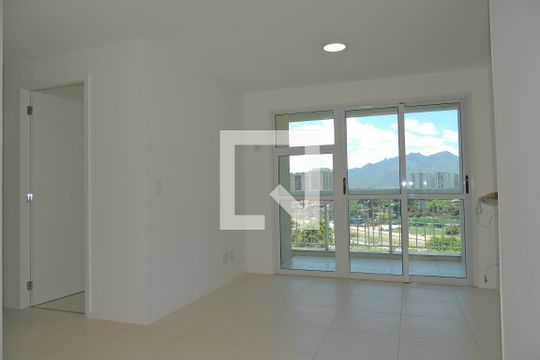 Apartamento para alugar com 2 quartos, 59m² em Recreio dos Bandeirantes, Rio de Janeiro