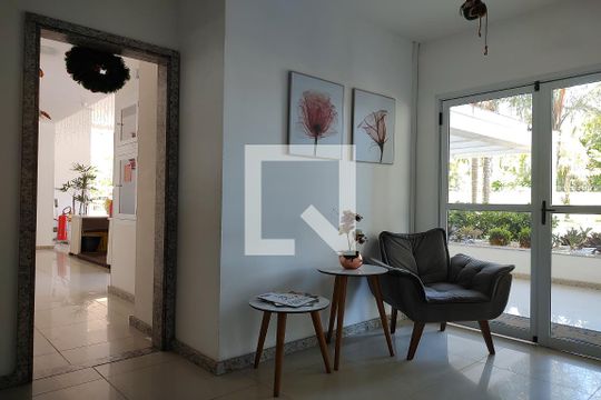 Hall de apartamento para alugar com 2 quartos, 59m² em Recreio dos Bandeirantes, Rio de Janeiro