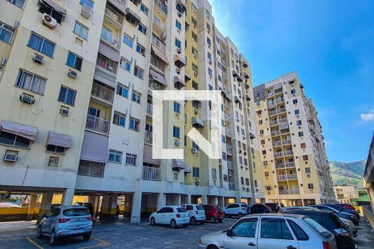 Fachada de apartamento para alugar com 2 quartos, 48m² em Cascadura, Rio de Janeiro