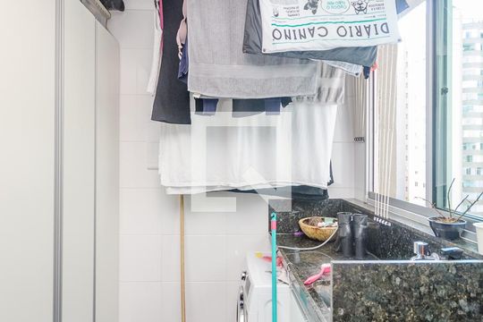 Área de Serviço de apartamento para alugar com 2 quartos, 69m² em Luxemburgo, Belo Horizonte